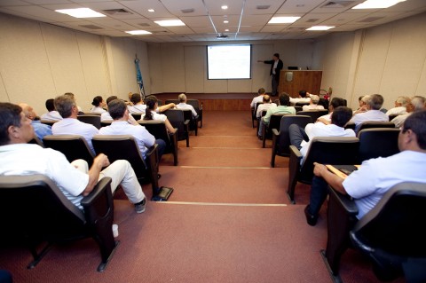 aplog-realiza-palestra-sobre-pba-4