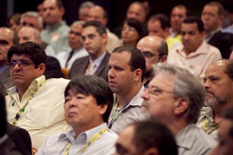 Profissionais de Aviação assistem palestra do CGNA