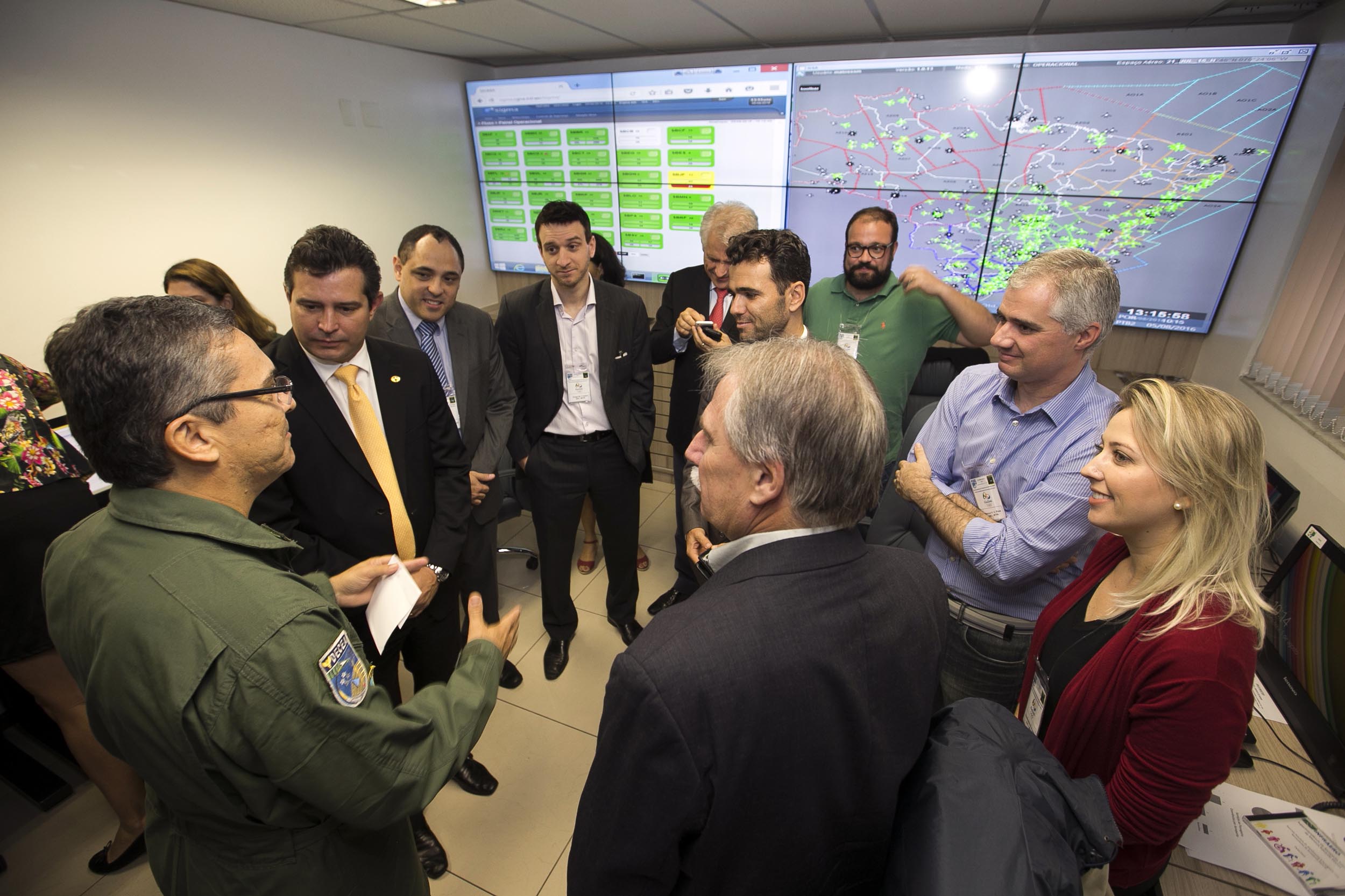 Ministro dos Transportes visita Sala Master no dia da abertura das Olimpiadas Rio 2016 (3)