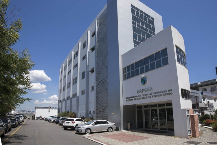Fachada do GAPCEA, sediado no Complexo Santos Dumont, no Rio de Janeiro.