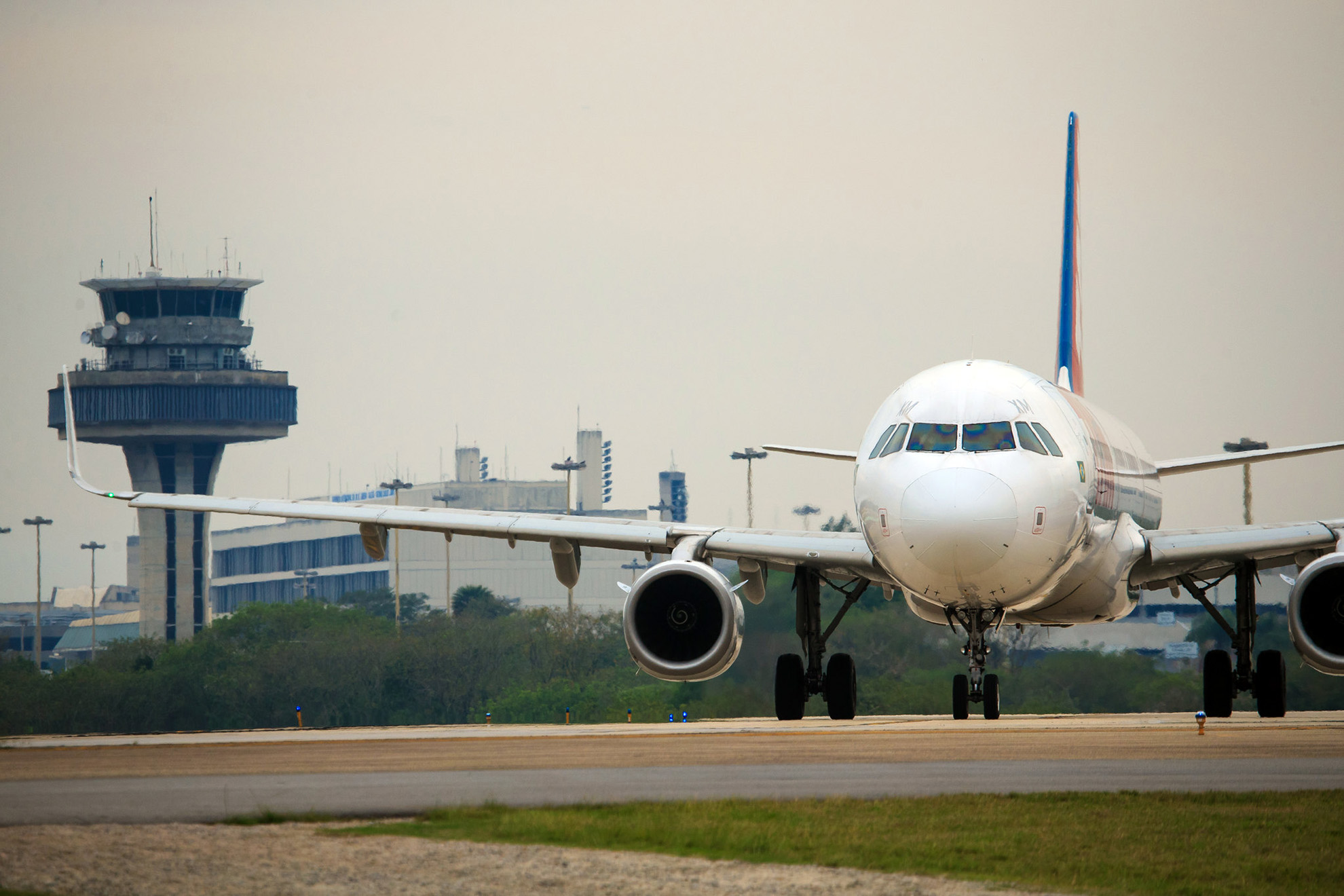 Aeroporto Internacional do Galeão registra aumento de 78% nas operações em fevereiro