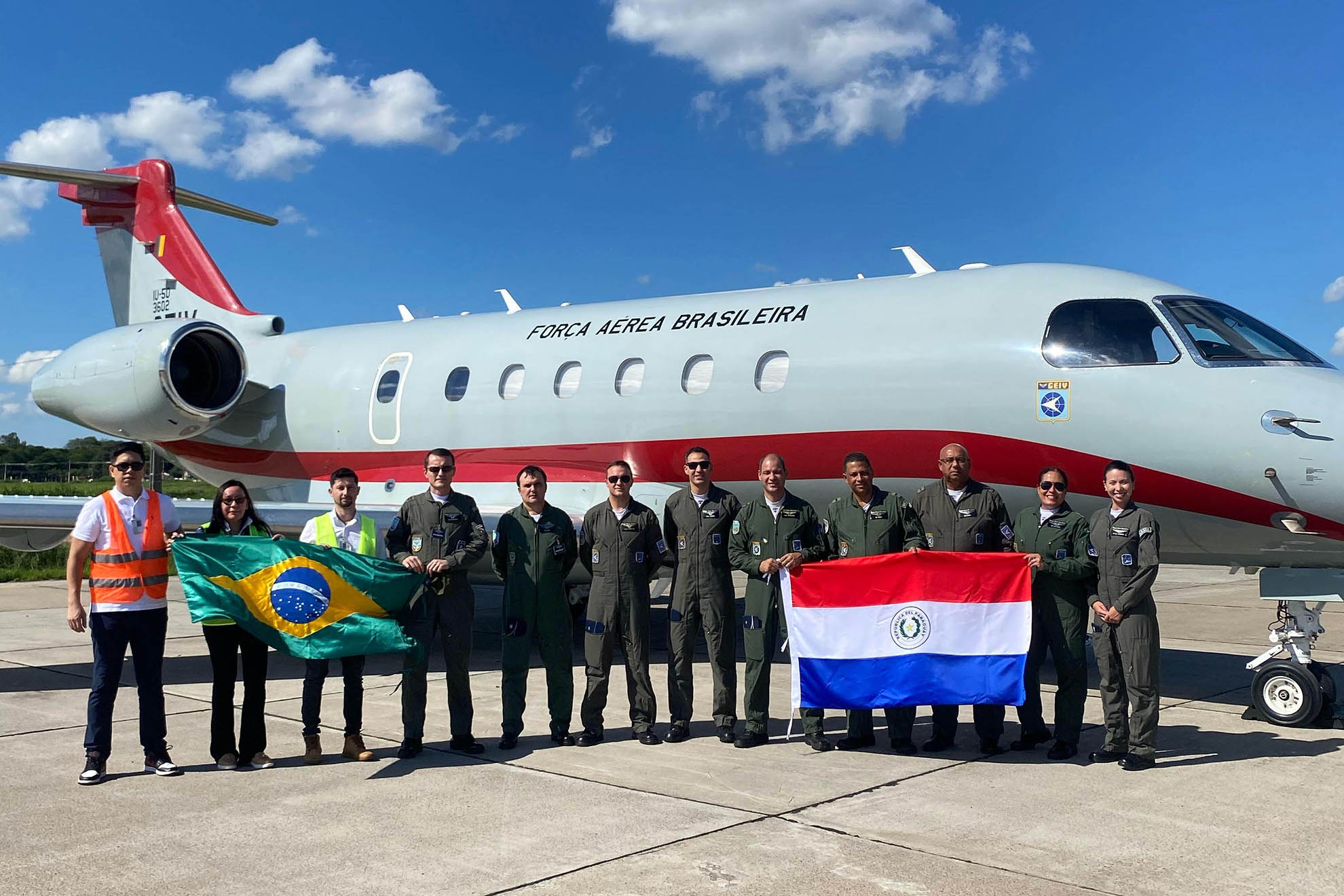 Auxílios à navegação do Paraguai são inspecionados pelo GEIV