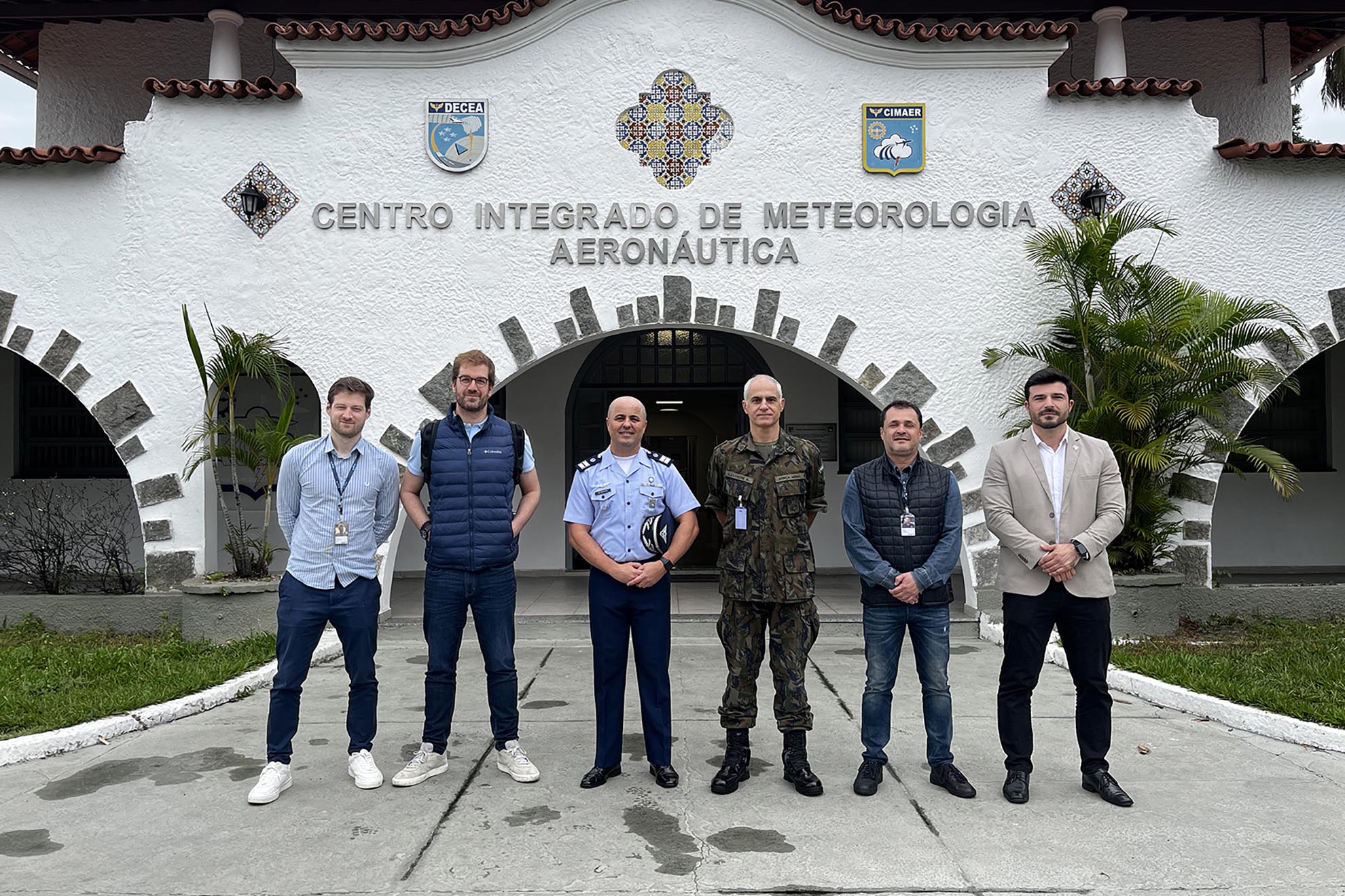 CIMAER recebe integrantes da Azul Linhas Aéreas Brasileiras