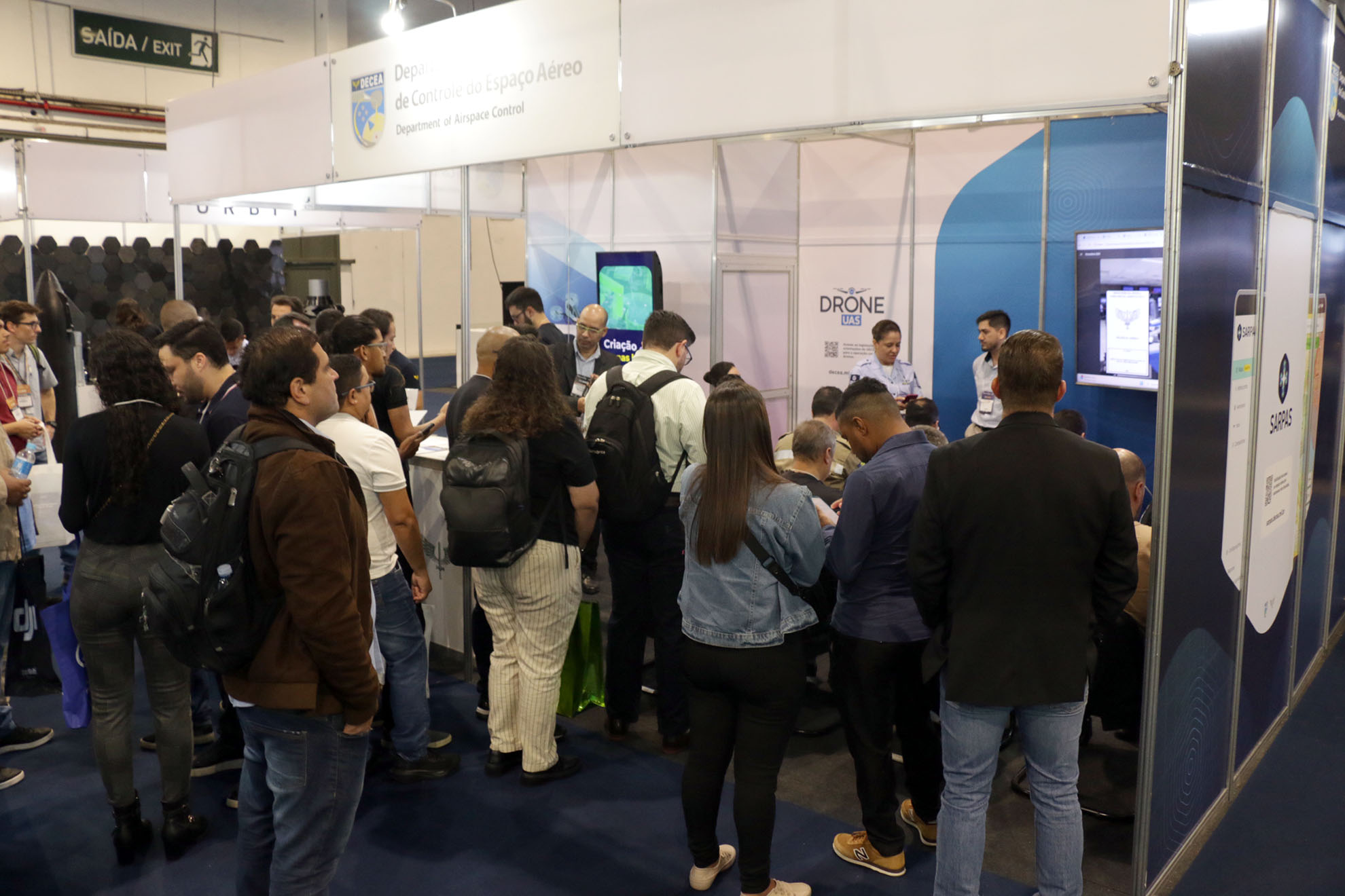 Drone Show 2025: DECEA promove diálogo com operadores drones e apresenta avanços no setor