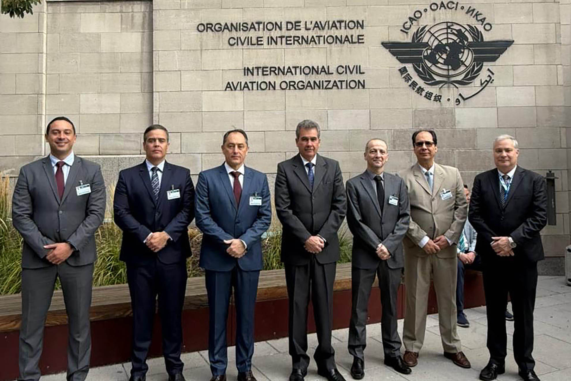 dec77a19-188d-4120-aa83-a7e181e5ce54 copy