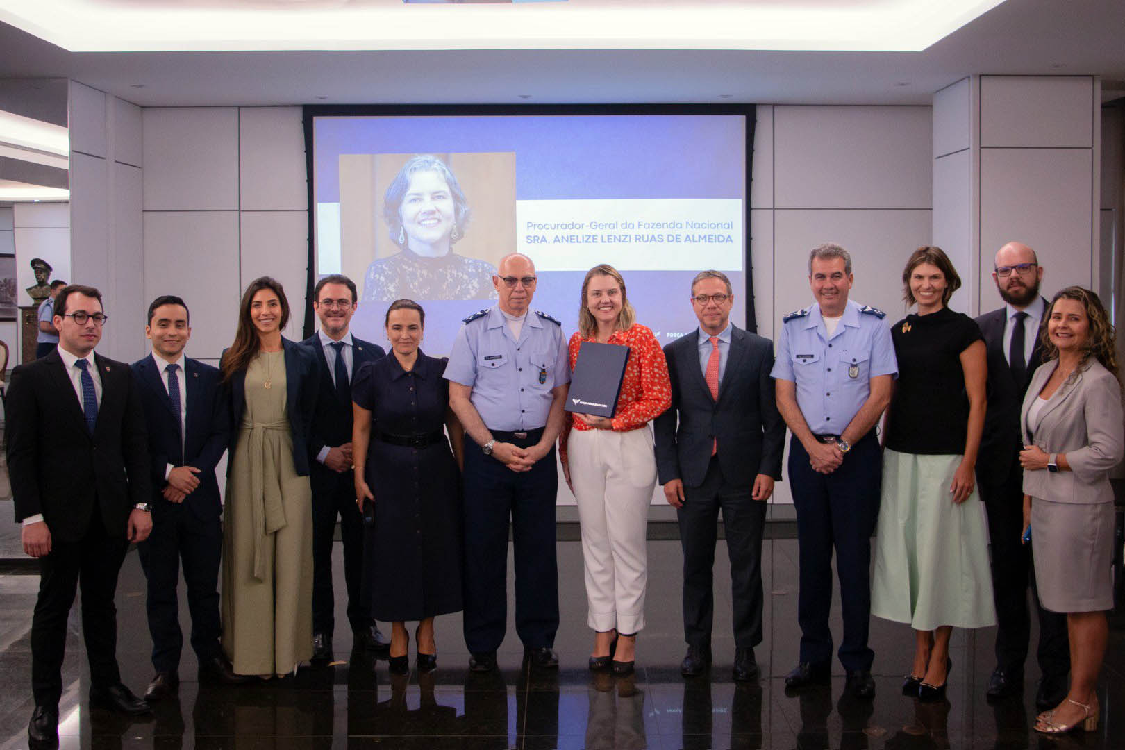 DECEA e Procuradoria-Geral da Fazenda celebram acordo para gestão de créditos de tarifas aéreas DECEA e Procuradoria-Geral da Fazenda celebram acordo para gestão de créditos de tarifas aéreas
