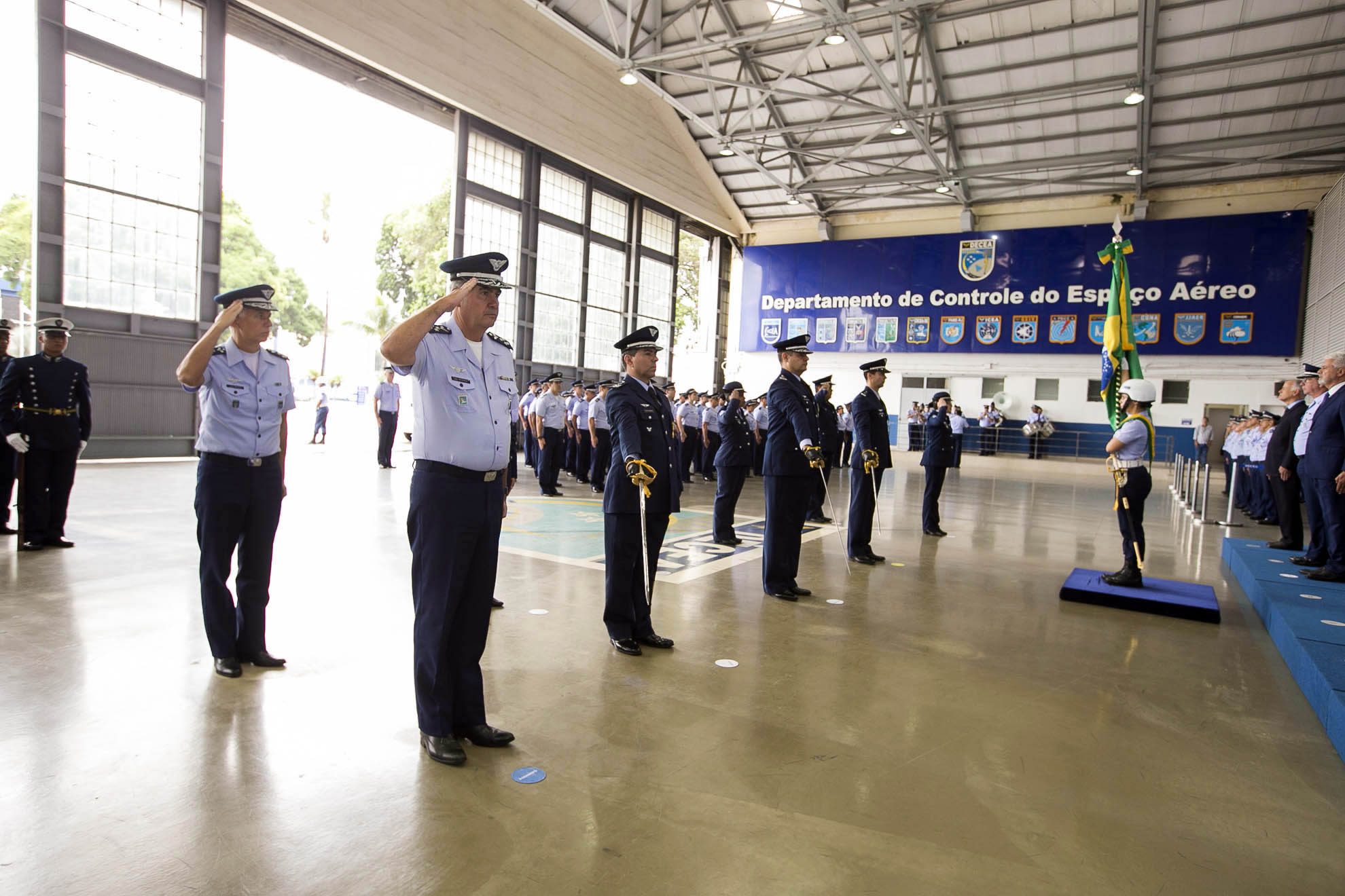 84 anos do DECEA são celebrados em cerimônia militar