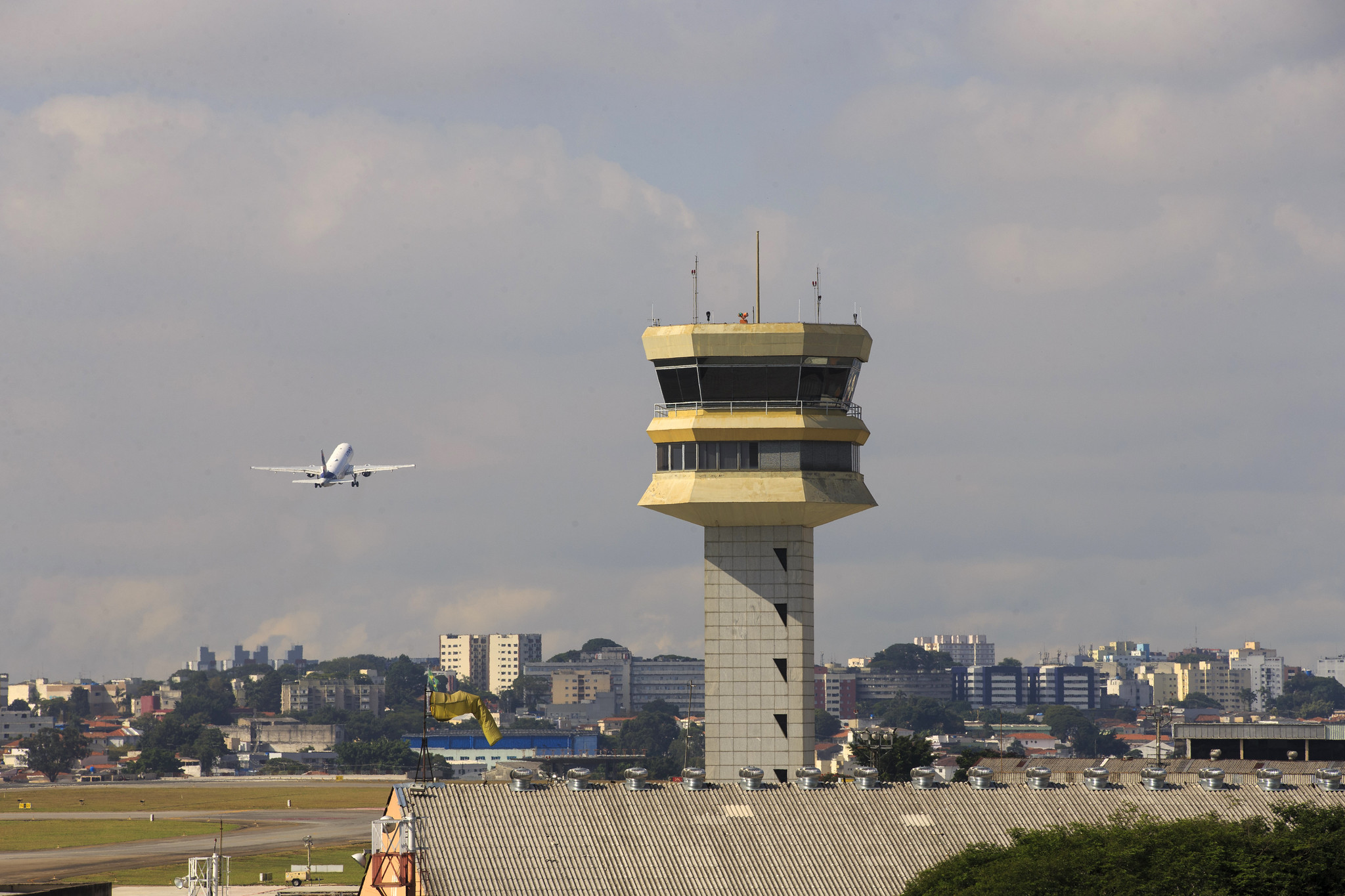 Aeroporto de Congonhas completa 90 anos