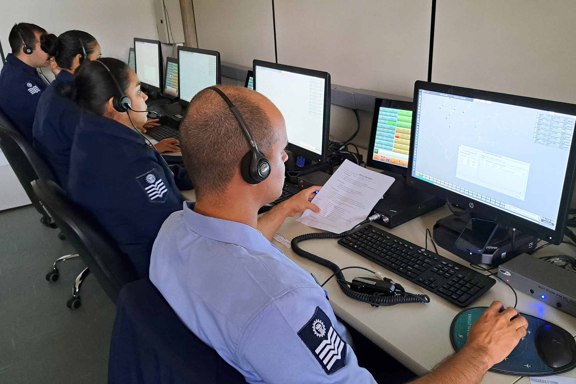 Capacitação dos controladores de tráfego aéreo para a implementação do PBCS na FIR Atlântico eleva a segurança das operações aéreas